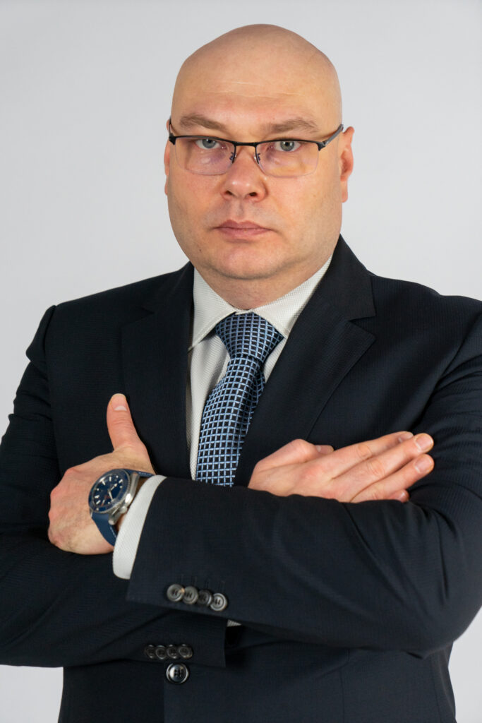Andrei Petrov, PhotoExpert